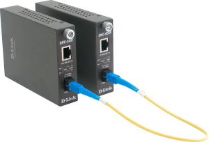 Трансивер D-Link 10/100BASE-TX to 100BASE-FX Single-mode Fiber; 20km; SC (DMC-920T) ― Компьютерная фирма Меридиан